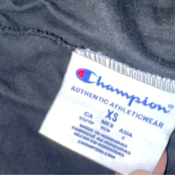 Champion Athletic Wear Bundle . - Picture 6 of 7